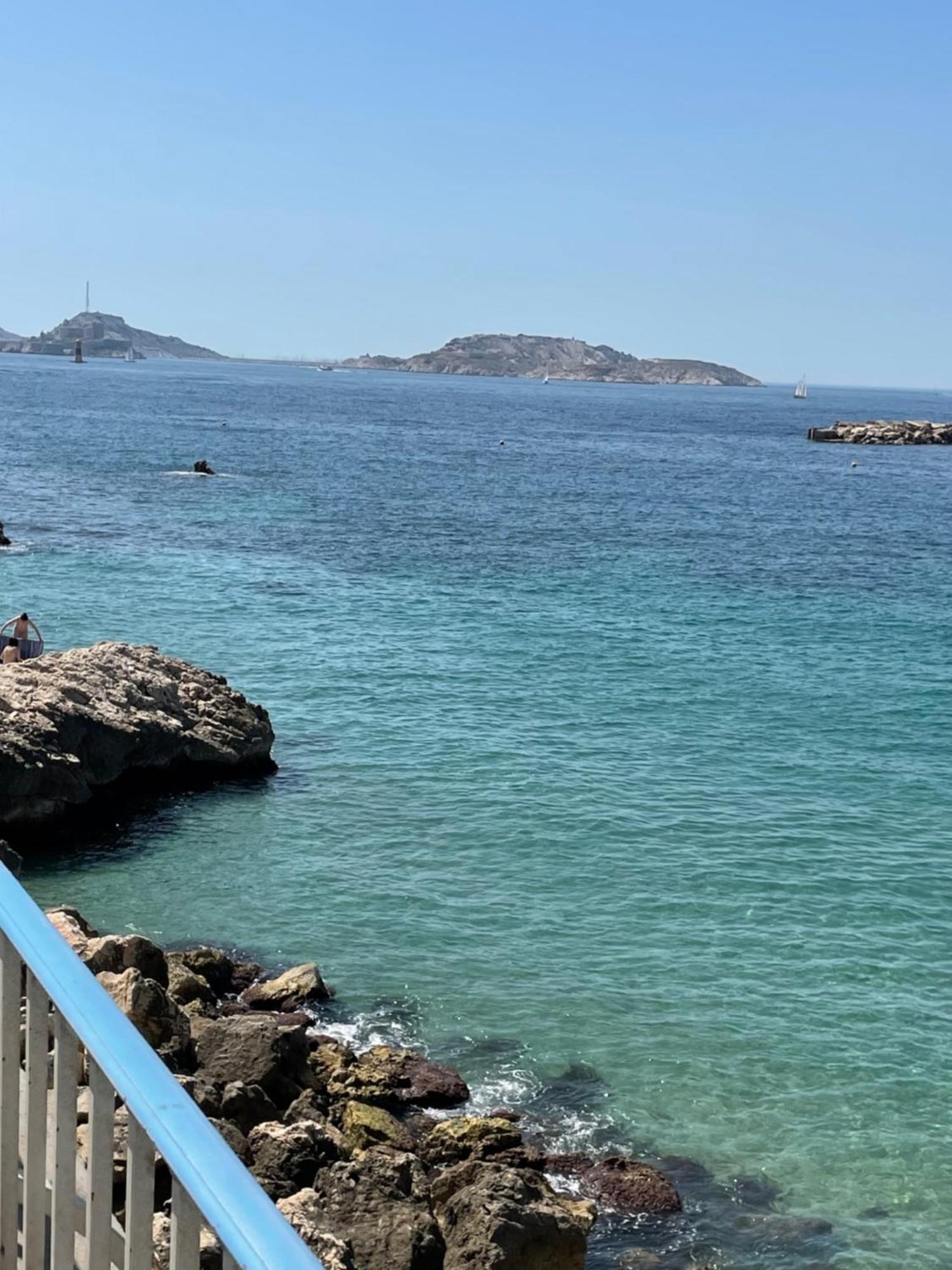 Vue Mer Le Panoramique Vieux-Port De Marsiglia Esterno foto