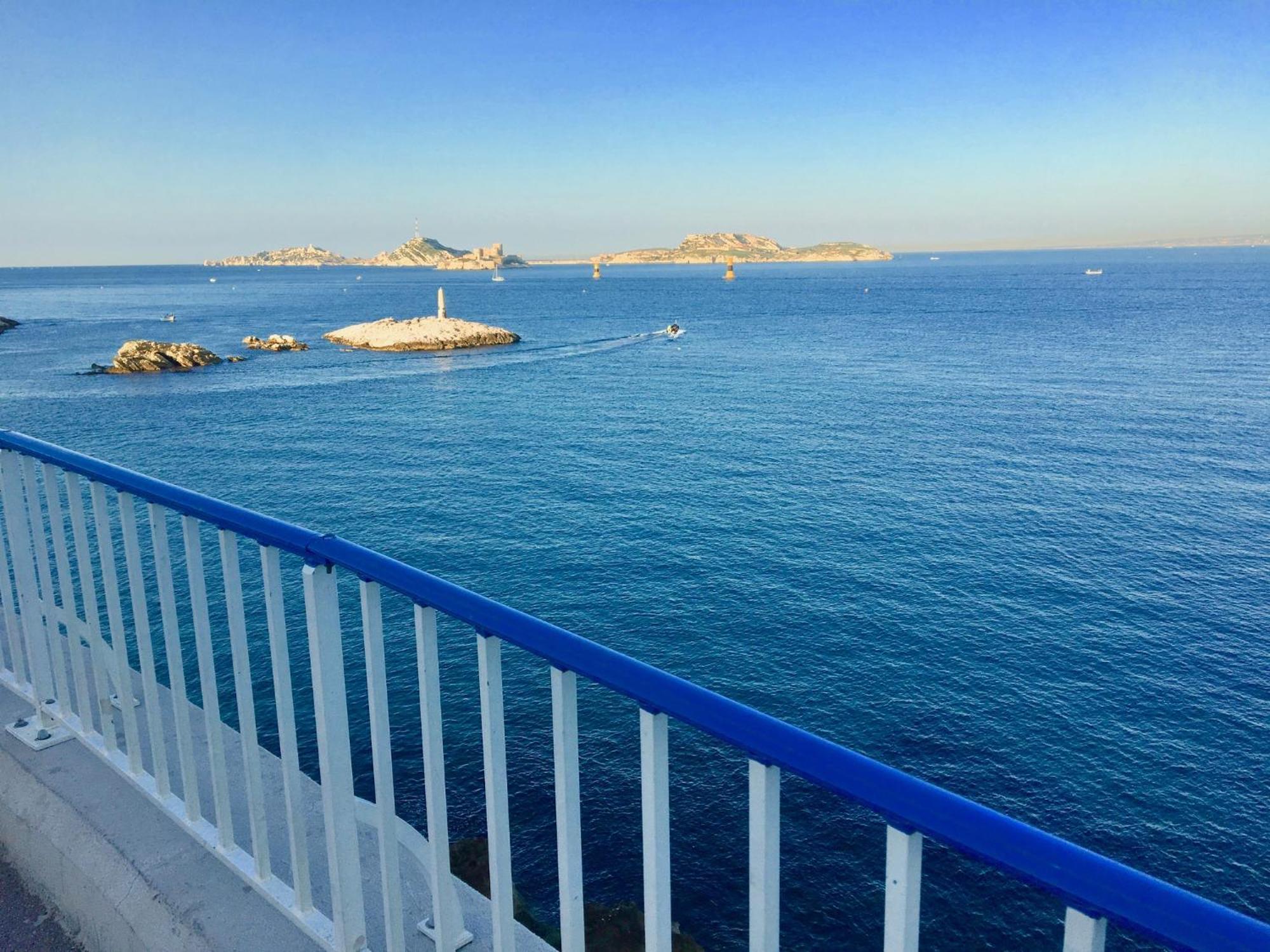 Vue Mer Le Panoramique Vieux-Port De Marsiglia Esterno foto